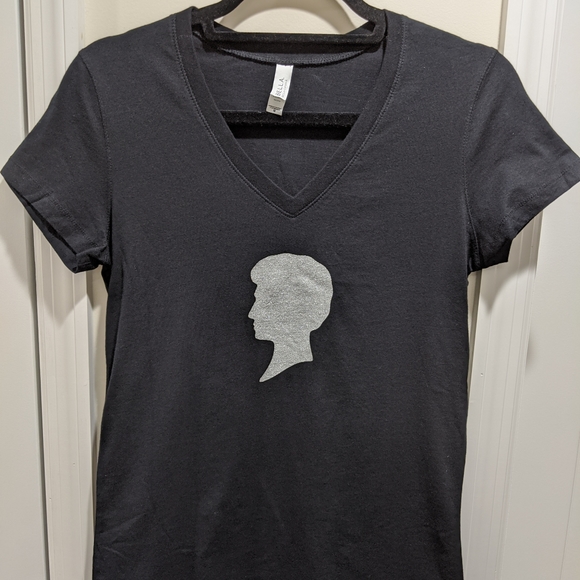 Bella Canvas Schwarzhopf V-Neck T-Shirt 100% Cotton NWOT - Picture 8 of 8